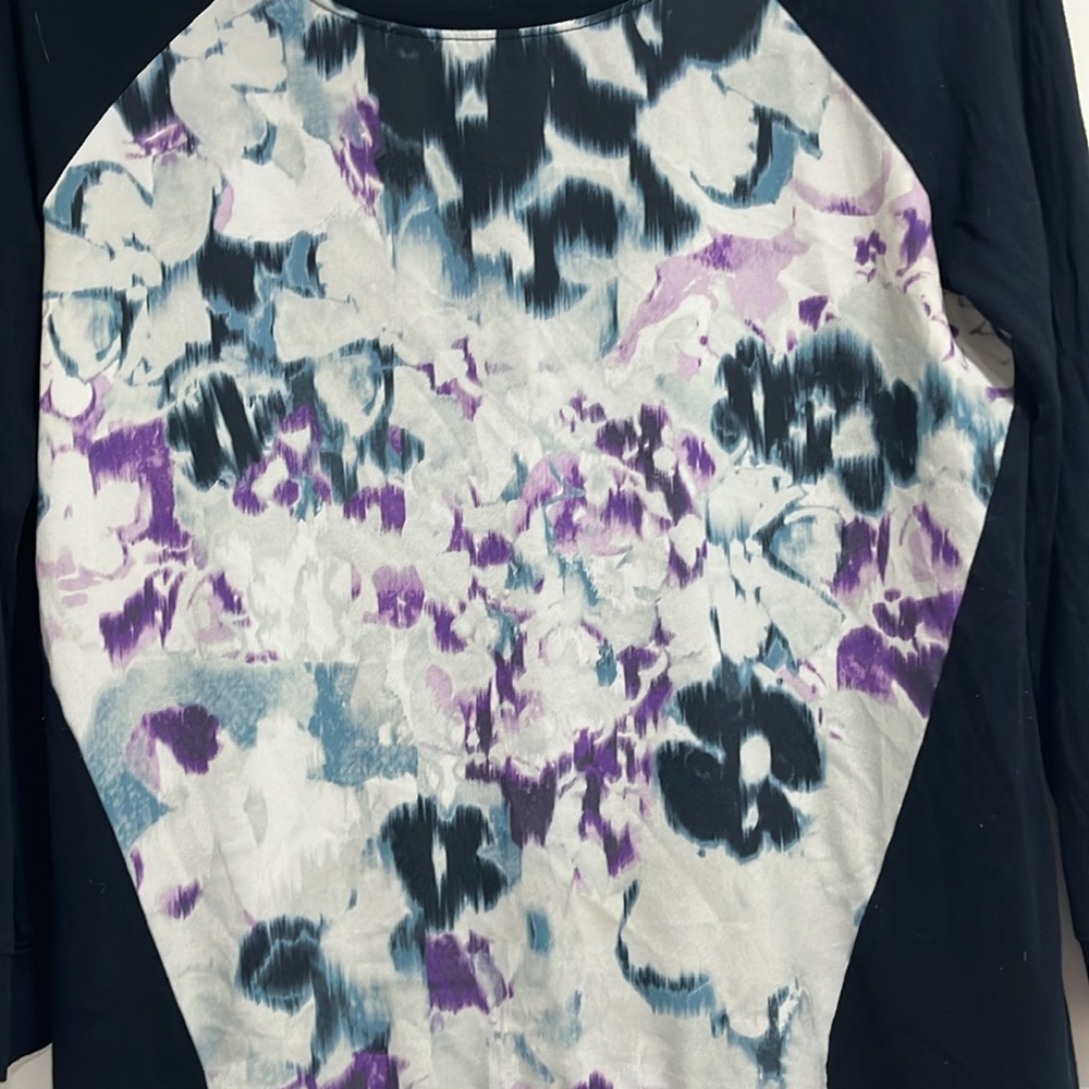 Banana Republic Watercolor Blouse - Picture 2 of 7
